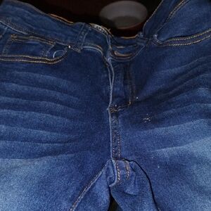 SOHO Apparel Skinny Jeans size 5